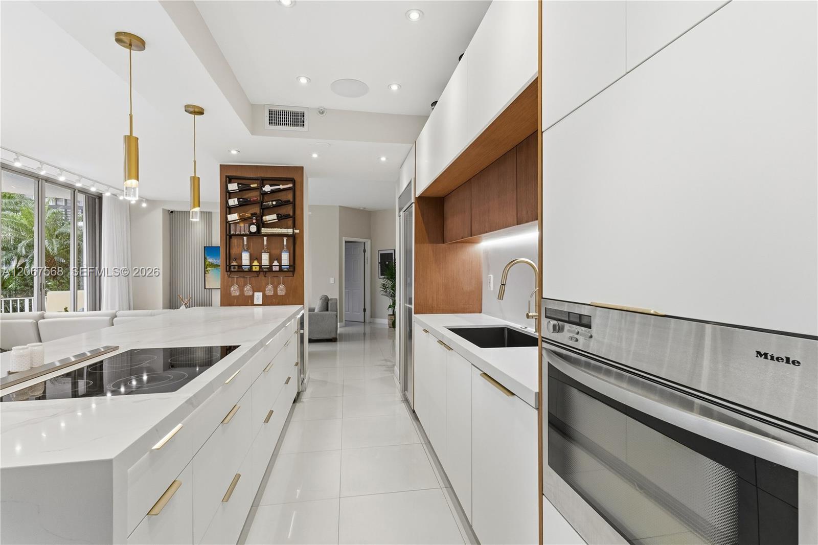 Photo of 3500 Mystic Pointe Dr  #104, Aventura, Florida, 33180 - 