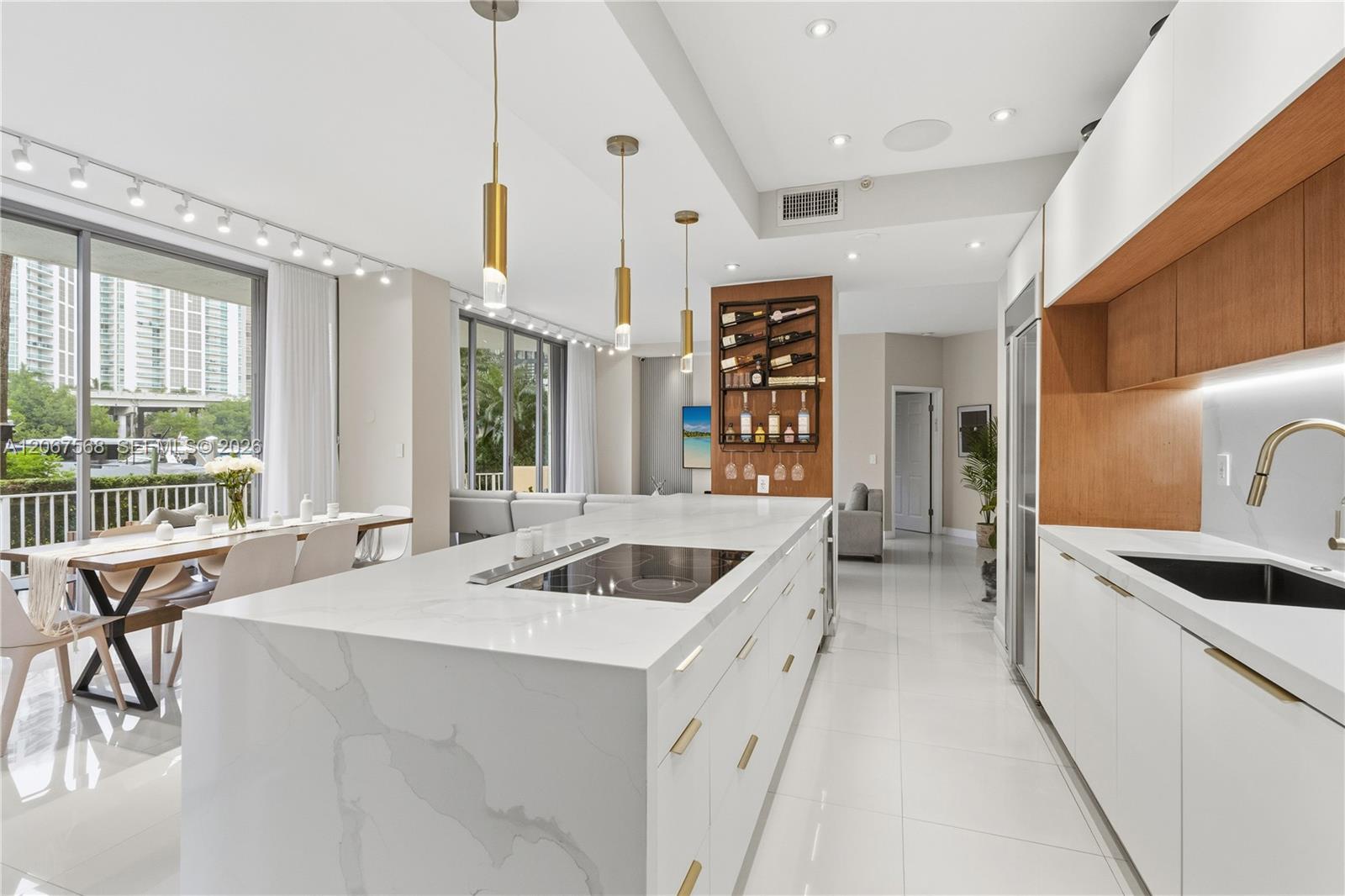 Photo of 3500 Mystic Pointe Dr  #104, Aventura, Florida, 33180 - 