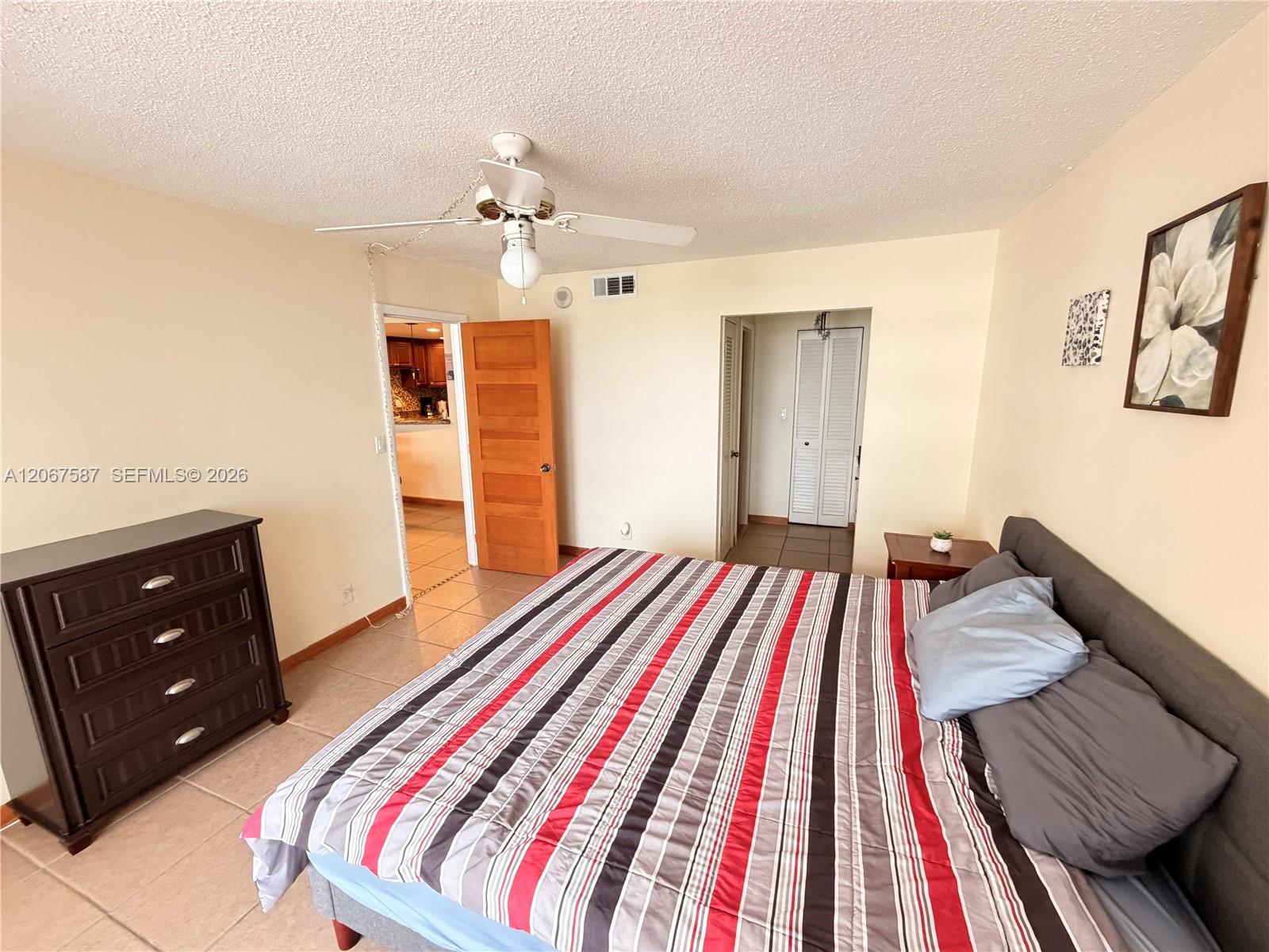 Photo of 1825 Ocean Dr  #607, Hallandale Beach, Florida, 33009 - 