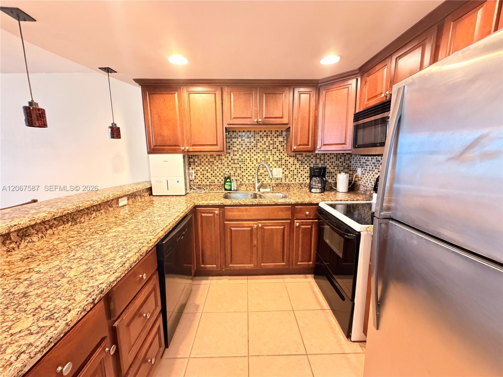 Photo of 1825 Ocean Dr  #607, Hallandale Beach, Florida, 33009 - 