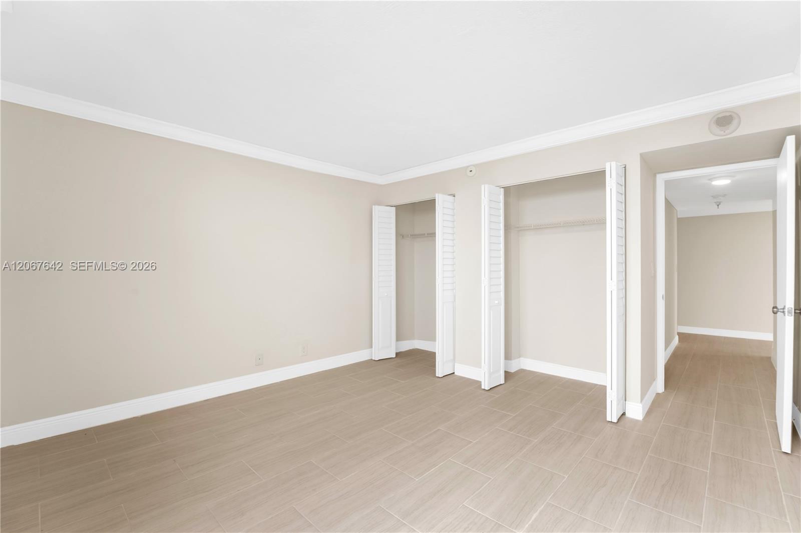 Ver detalles 1519 3 / 3 1775 sq. ft. $ 2026-08-07 0 foto
