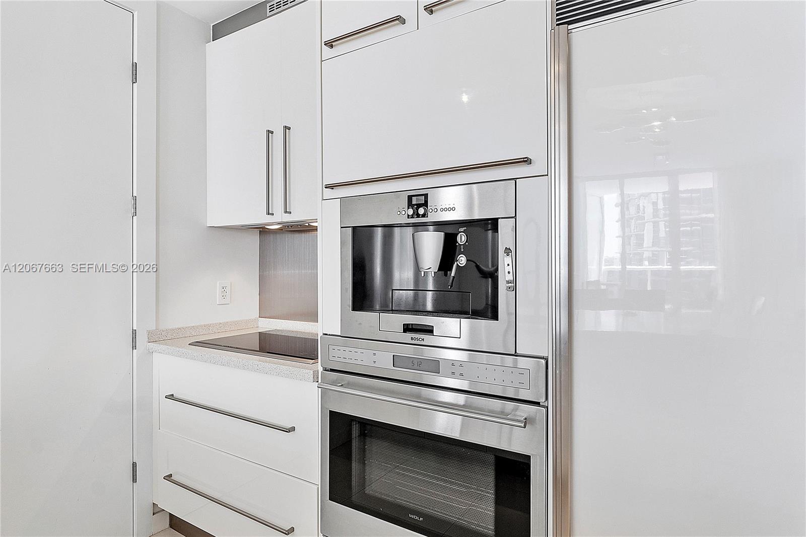 Ver detalles 902 3 / 4 1974 sq. ft. $ 2026-08-07 0 foto