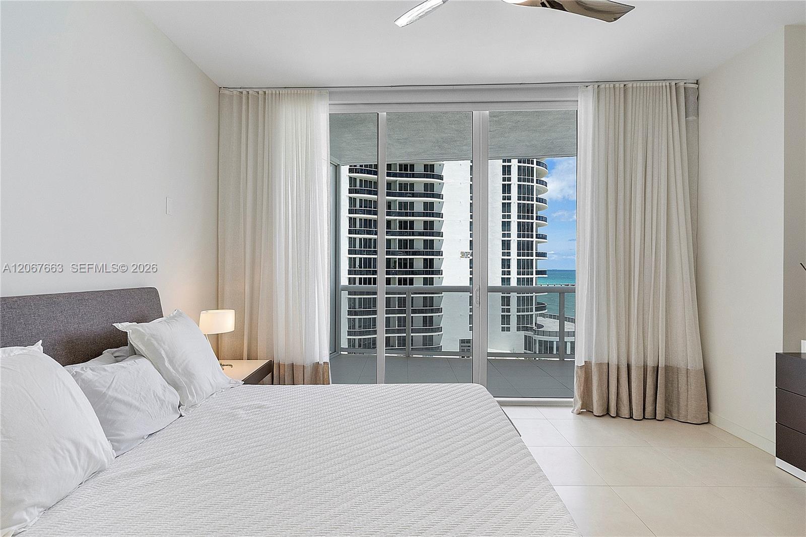 Ver detalles 902 3 / 4 1974 sq. ft. $ 2026-08-07 0 foto