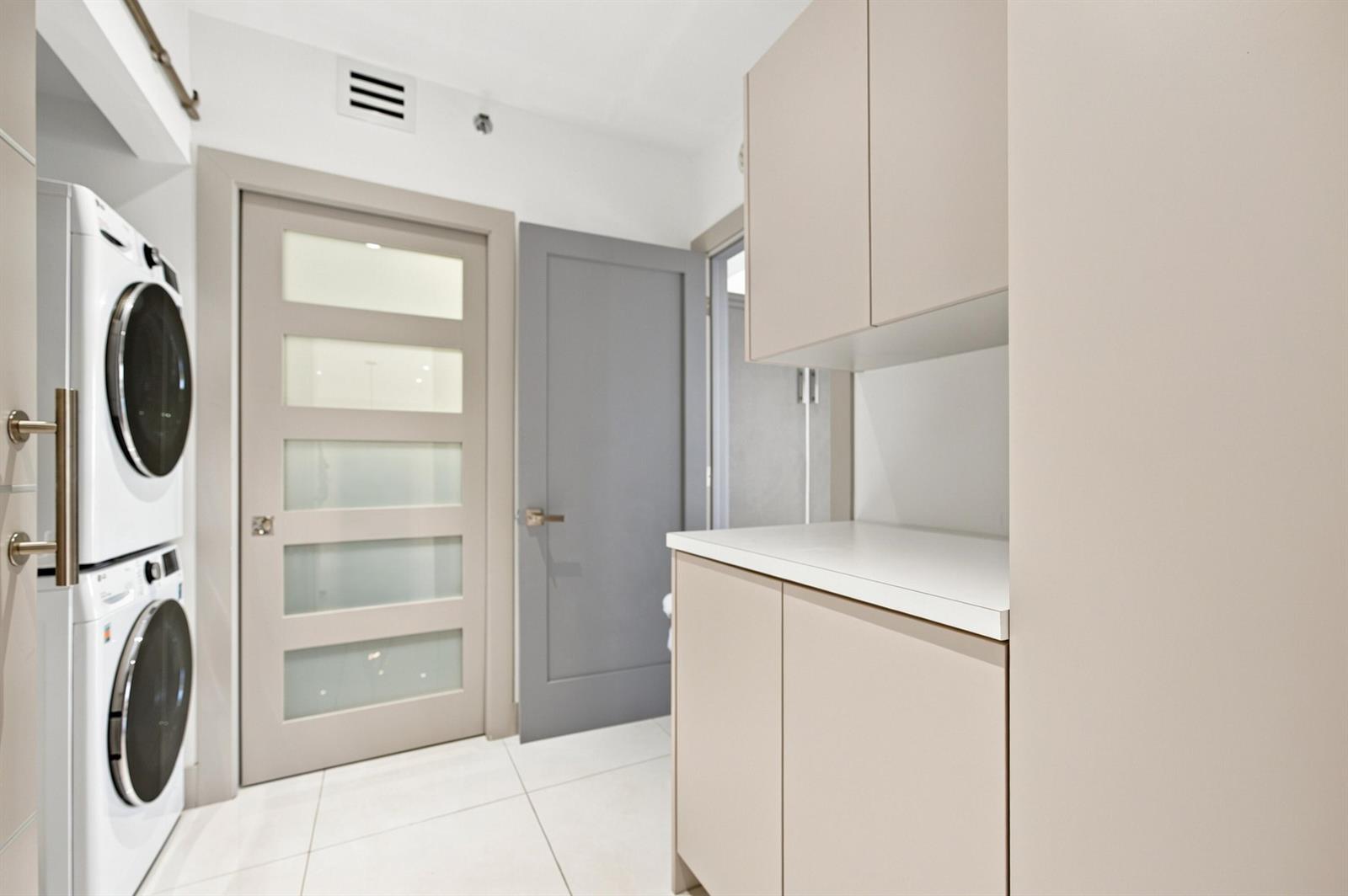 2905 2 / 2 1750 sq. ft. $ 2026-08-16 0 foto