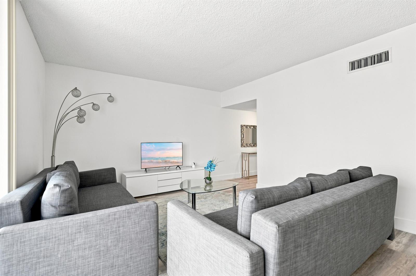 Photo of 18181 31st  #PH10, Aventura, Florida, 33160 - 4 PH10