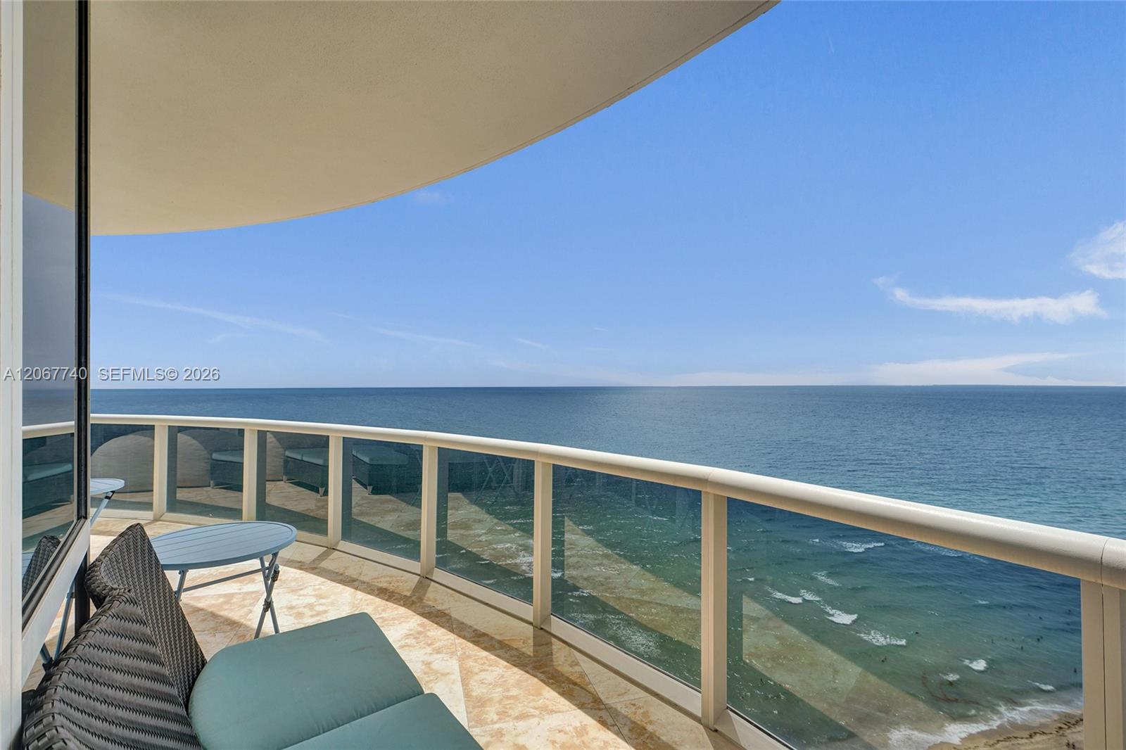 See details 3309 3 / 4 3063 sq. ft. $ 2026-08-08 0 Photo