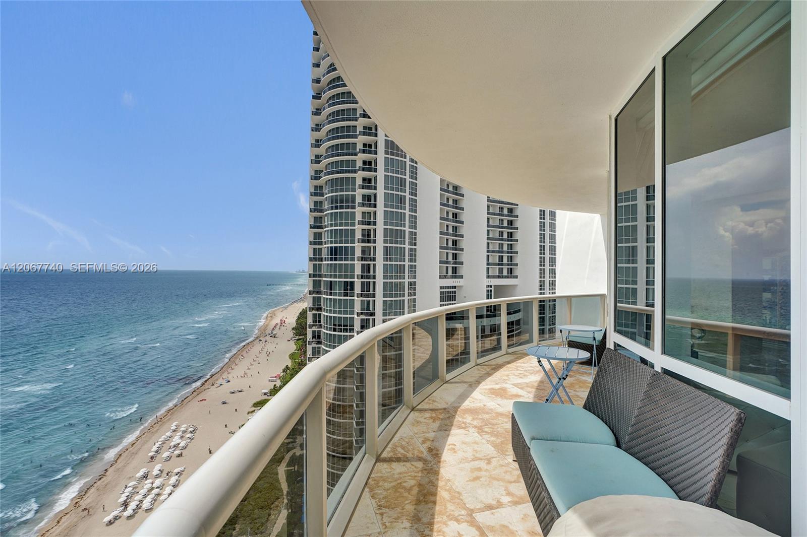 See details 3309 3 / 4 3063 sq. ft. $ 2026-08-08 0 Photo