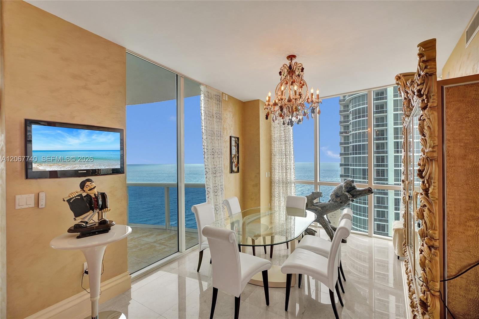 See details 3309 3 / 4 3063 sq. ft. $ 2026-08-08 0 Photo