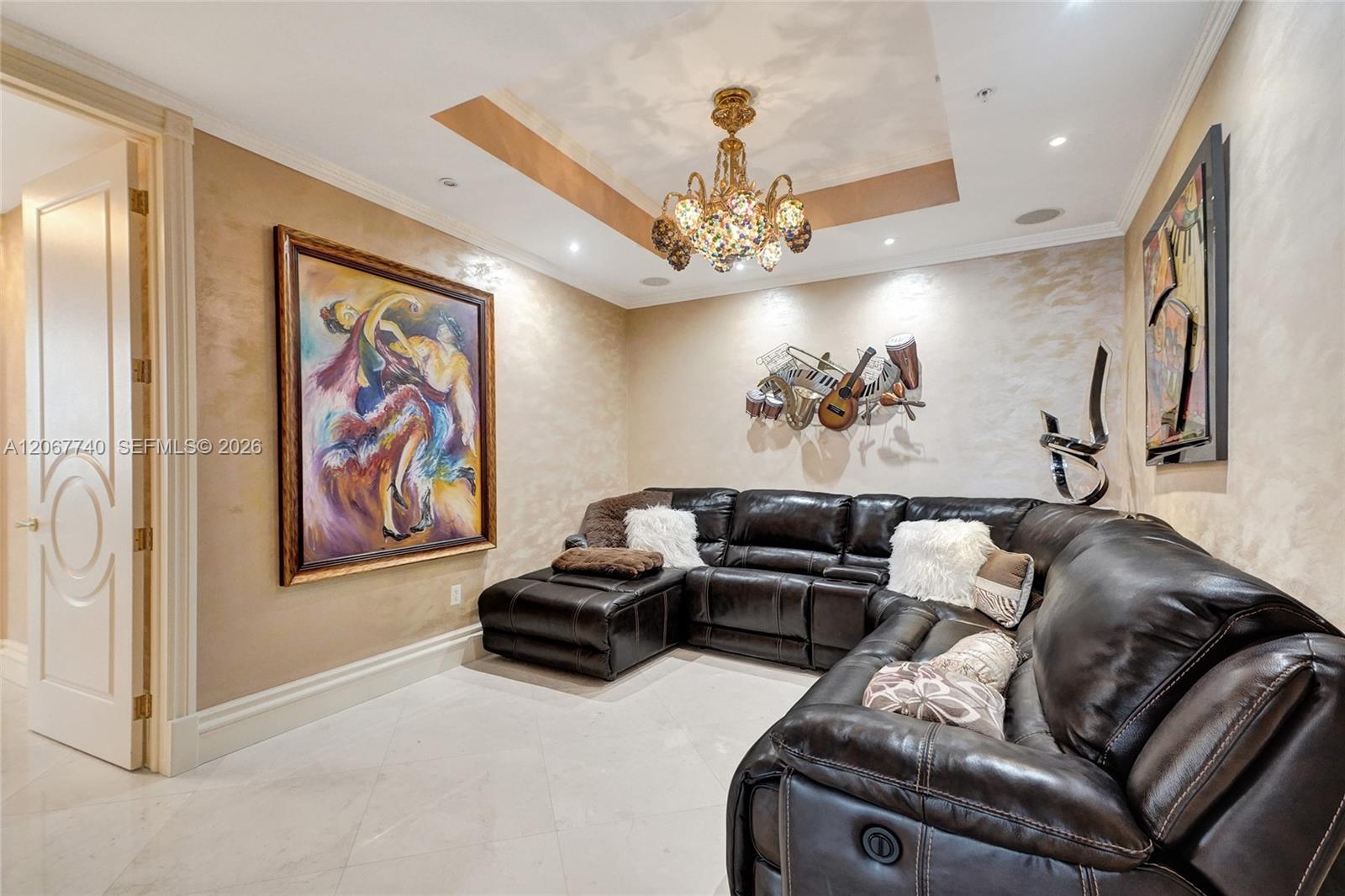 See details 3309 3 / 4 3063 sq. ft. $ 2026-08-08 0 Photo