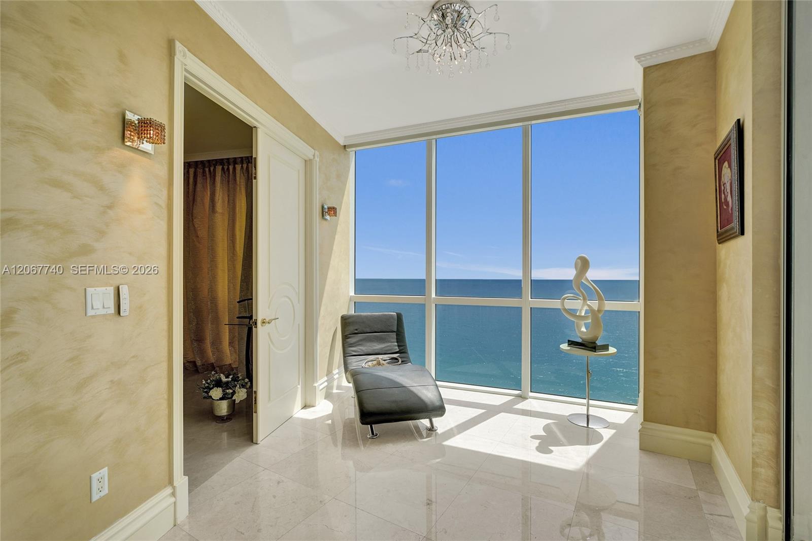 See details 3309 3 / 4 3063 sq. ft. $ 2026-08-08 0 Photo