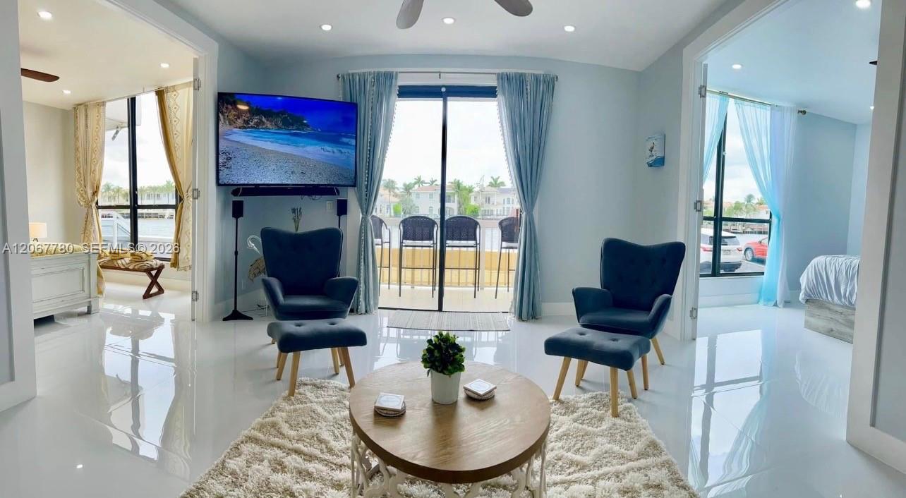 Photo of 1500 Ocean Dr  #1E, Hollywood, Florida, 33019 - 