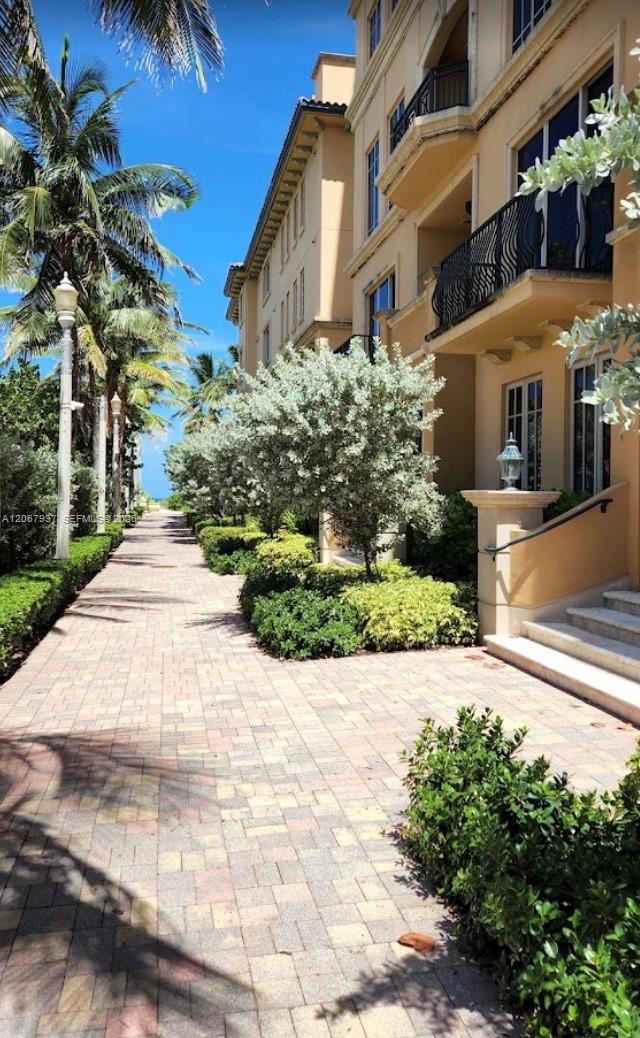 Photo of 3501 Ocean Dr (3501), Hollywood, Florida, 33019 -