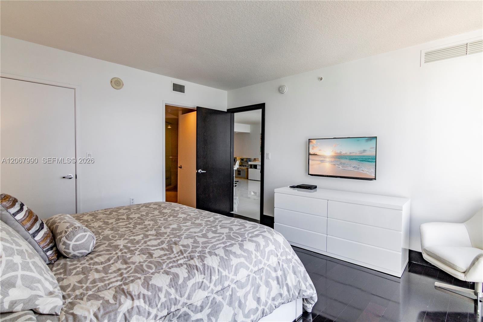 Photo of 150 Sunny Isles Blvd #1-1604, Sunny Isles Beach, Florida, 33160 -
