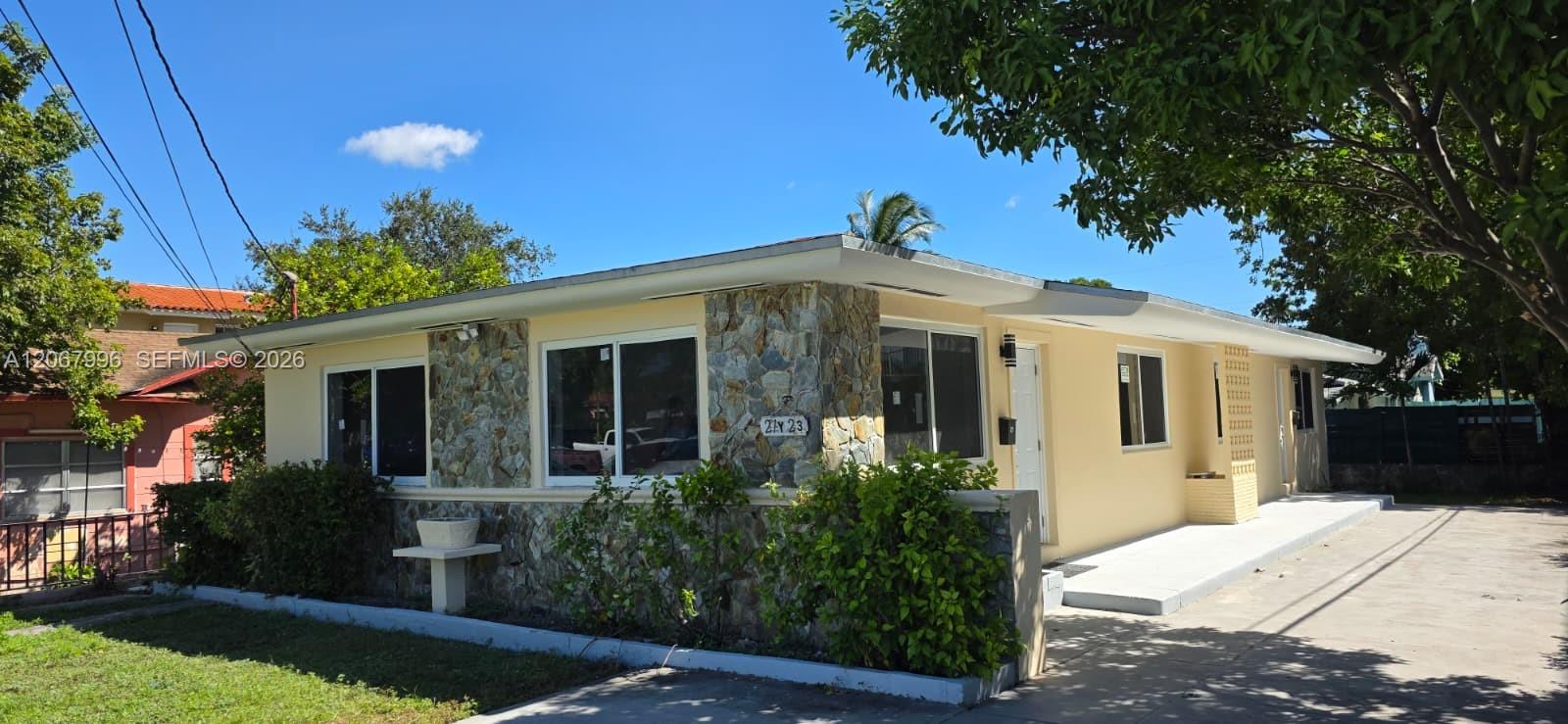 Ver detalles / 1680 sq. ft. $ 2026-08-09 0 foto