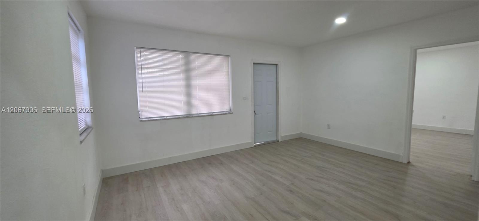 Ver detalles / 1680 sq. ft. $ 2026-08-09 0 foto