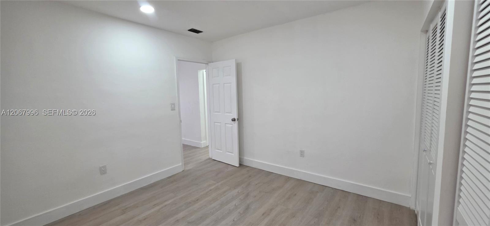 Ver detalles / 1680 sq. ft. $ 2026-08-09 0 foto