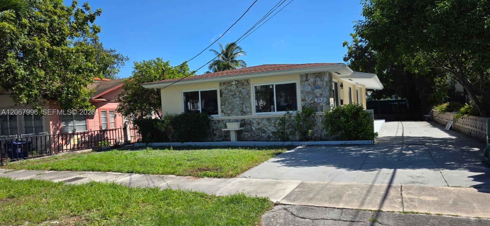 Ver detalles / 1680 sq. ft. $ 2026-08-09 0 foto
