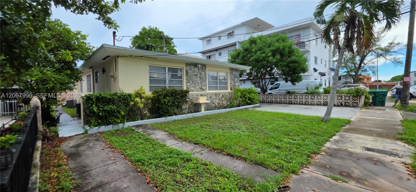 Ver detalles / 1680 sq. ft. $ 2026-08-09 0 foto
