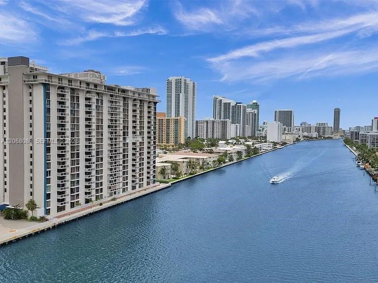 Photo of 1600 Ocean Dr  #14F, Hollywood, Florida, 33019 - 