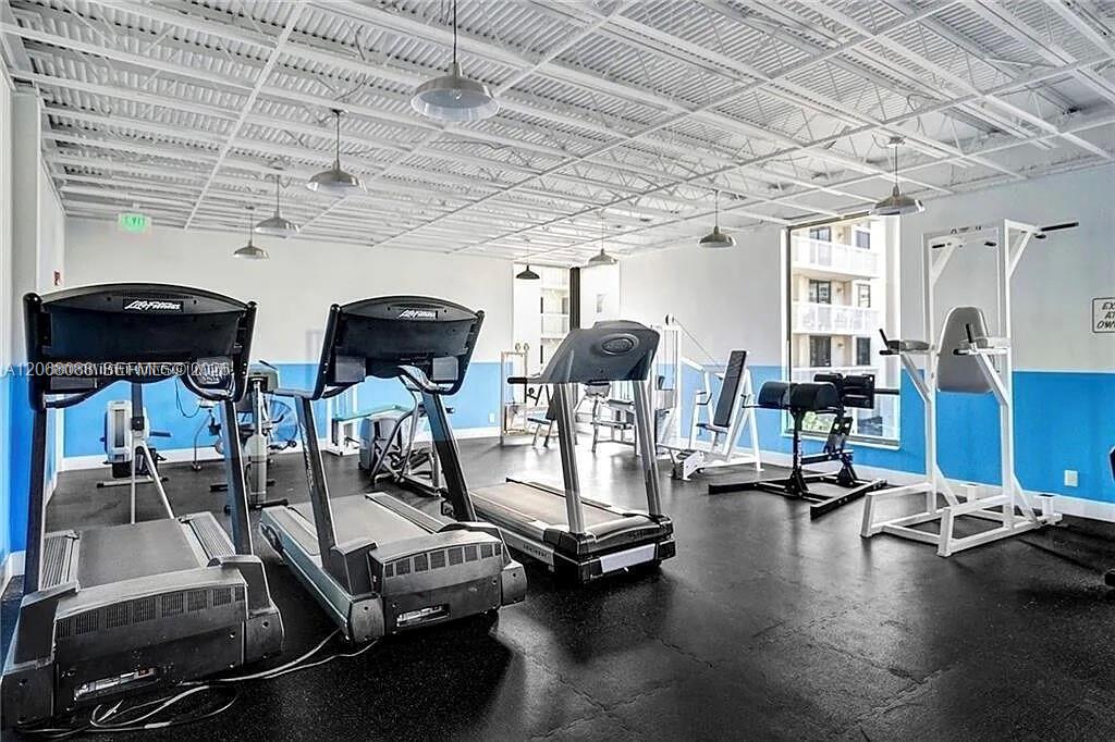 Photo of 1600 Ocean Dr  #14F, Hollywood, Florida, 33019 - 
