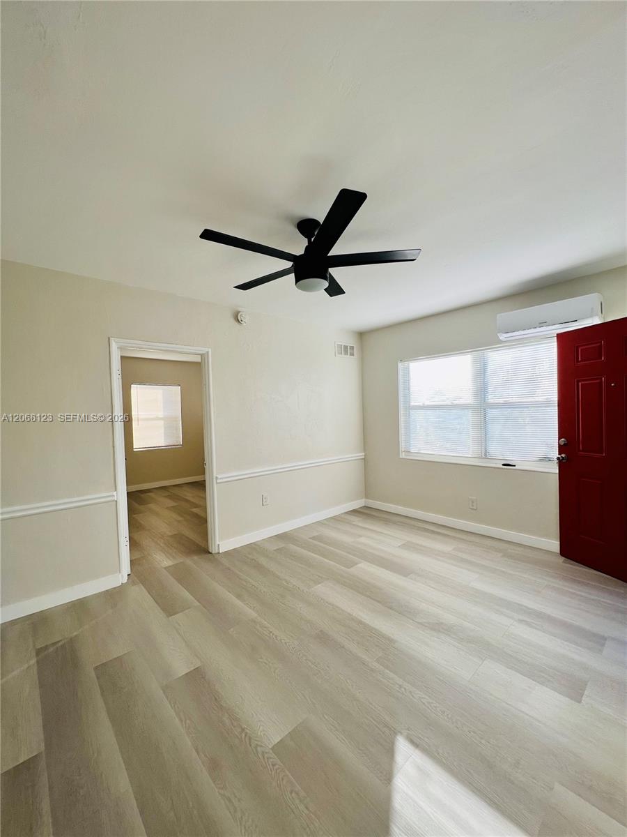  /   sq. ft. $ 2026-08-26 0 foto