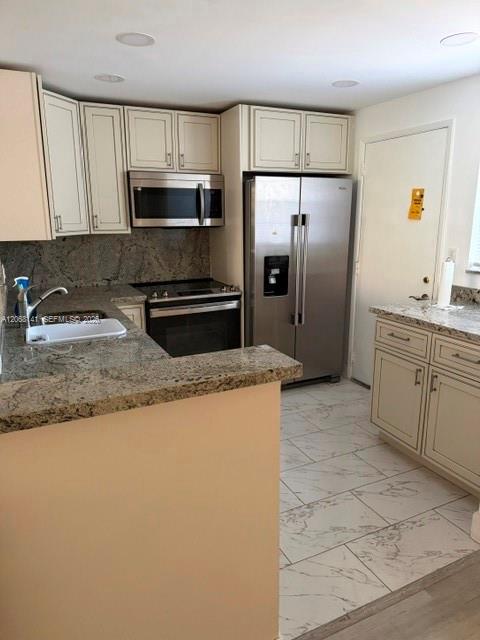 Photo of 901 14th Ave  #305, Hallandale Beach, Florida, 33009 - 