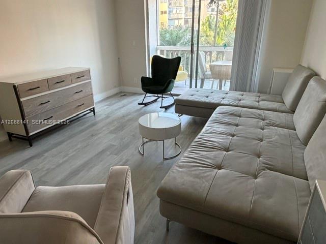 Photo of 901 14th Ave  #305, Hallandale Beach, Florida, 33009 - 