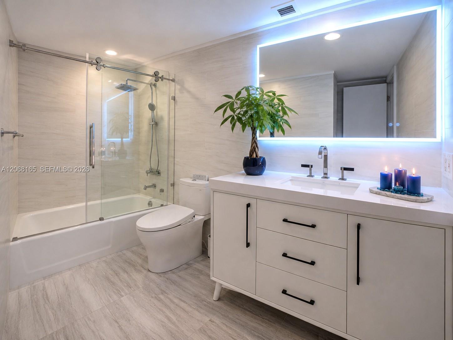 Photo of 19390 Collins Ave #1210, Sunny Isles Beach, Florida, 33160 -