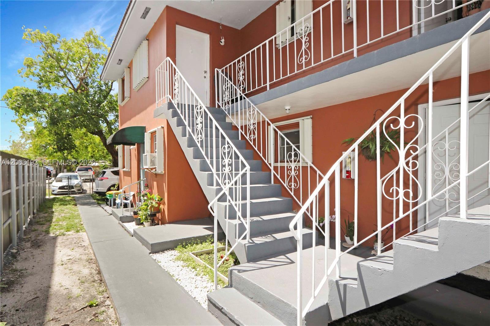   /  4452 sq. ft. $ 2026-08-10 0 foto