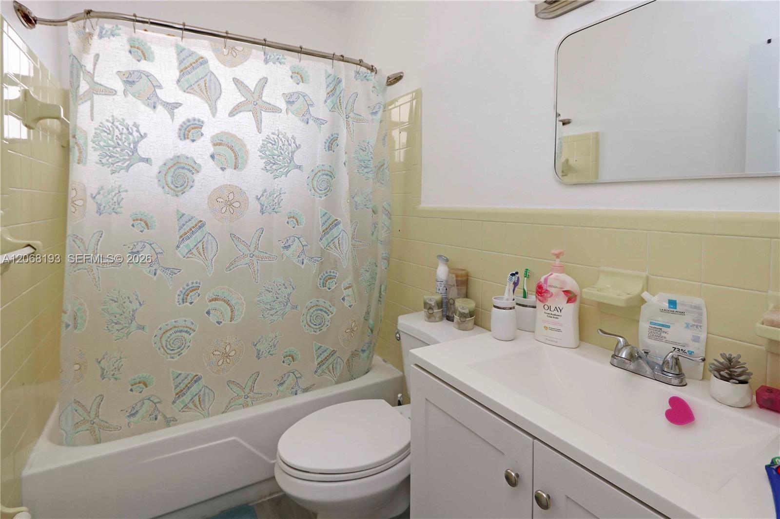   /  4452 sq. ft. $ 2026-08-10 0 foto