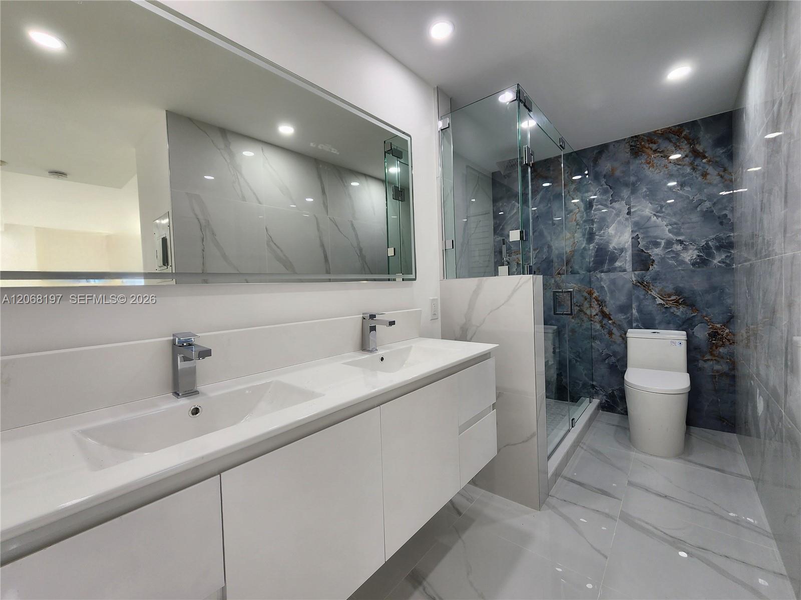 Photo of 3505 Ocean Dr  #716, Hollywood, Florida, 33019 - 