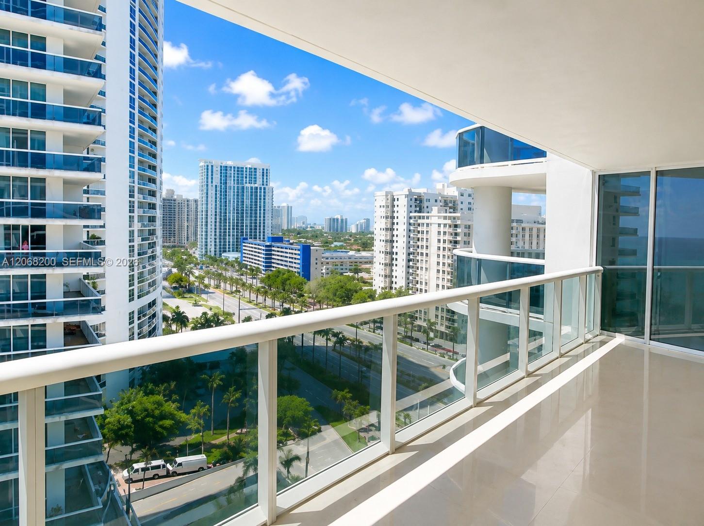 See details 1405 2 / 2 1782 sq. ft. $ 2026-08-10 0 Photo