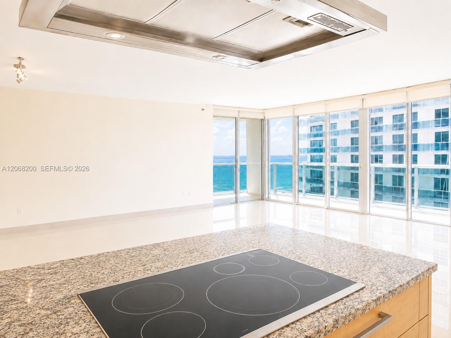 See details 1405 2 / 2 1782 sq. ft. $ 2026-08-10 0 Photo