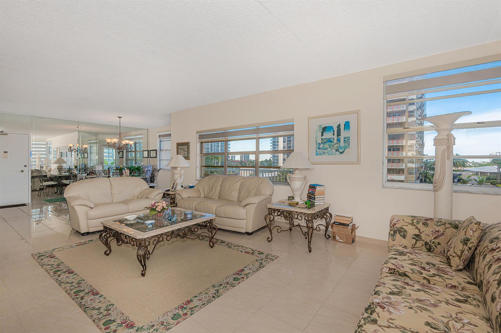 See details 3P 2 / 2 1380 sq. ft. $ 2026-08-18 0 Photo