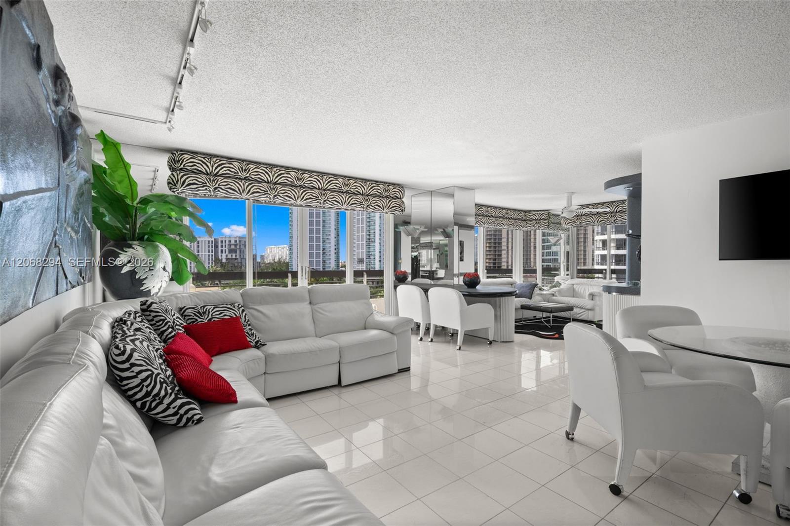Photo of 19101 36th Ct  #807, Aventura, Florida, 33180 - 