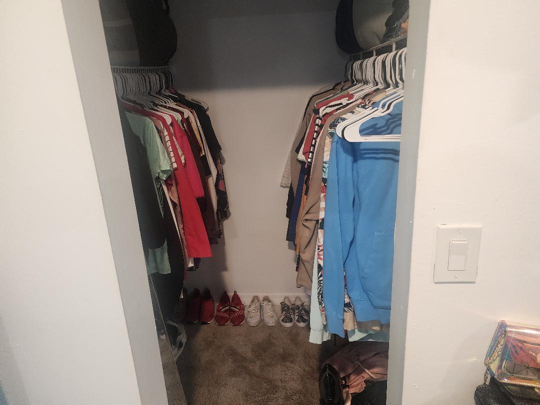 Ver detalles 5824 2 / 1380 sq. ft. $ 2026-08-11 0 foto