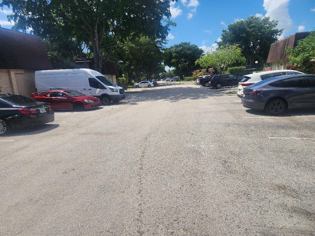 Ver detalles 5824 2 / 1380 sq. ft. $ 2026-08-11 0 foto