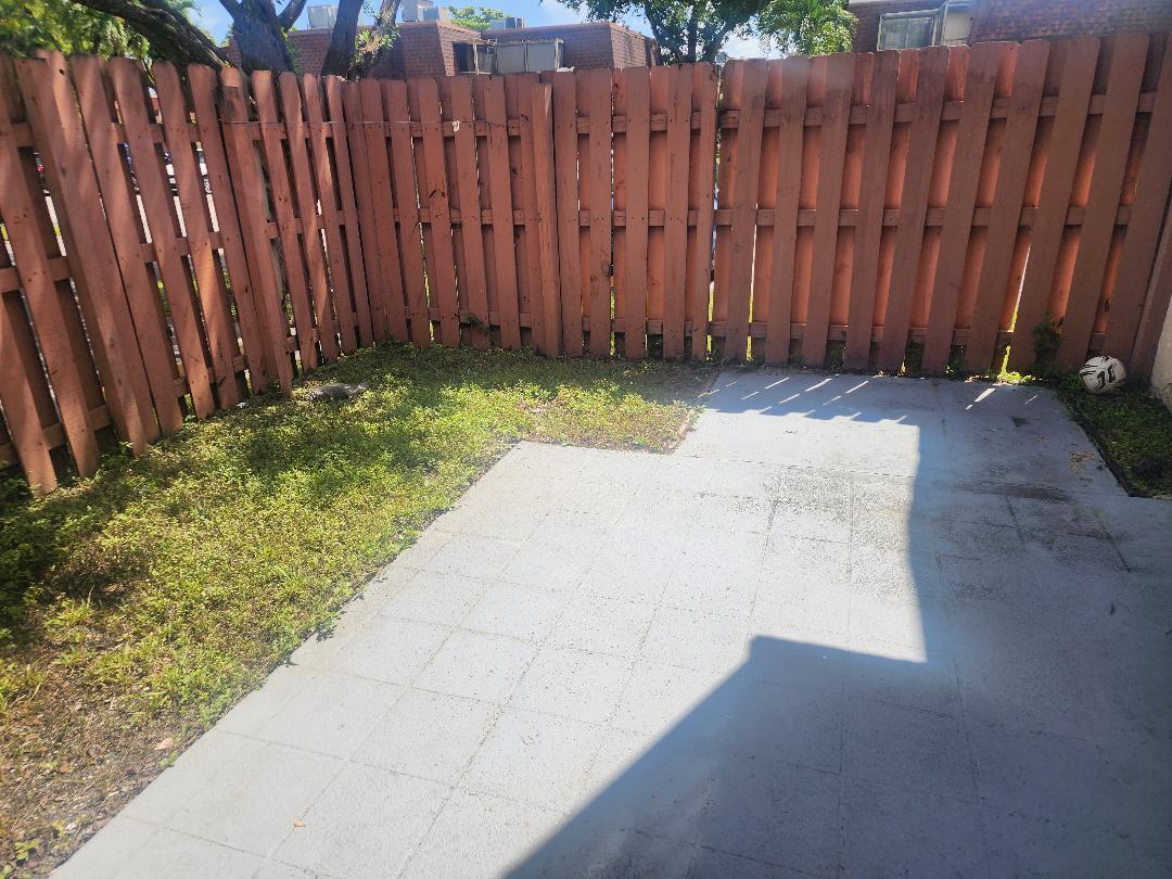Ver detalles 5824 2 / 1380 sq. ft. $ 2026-08-11 0 foto