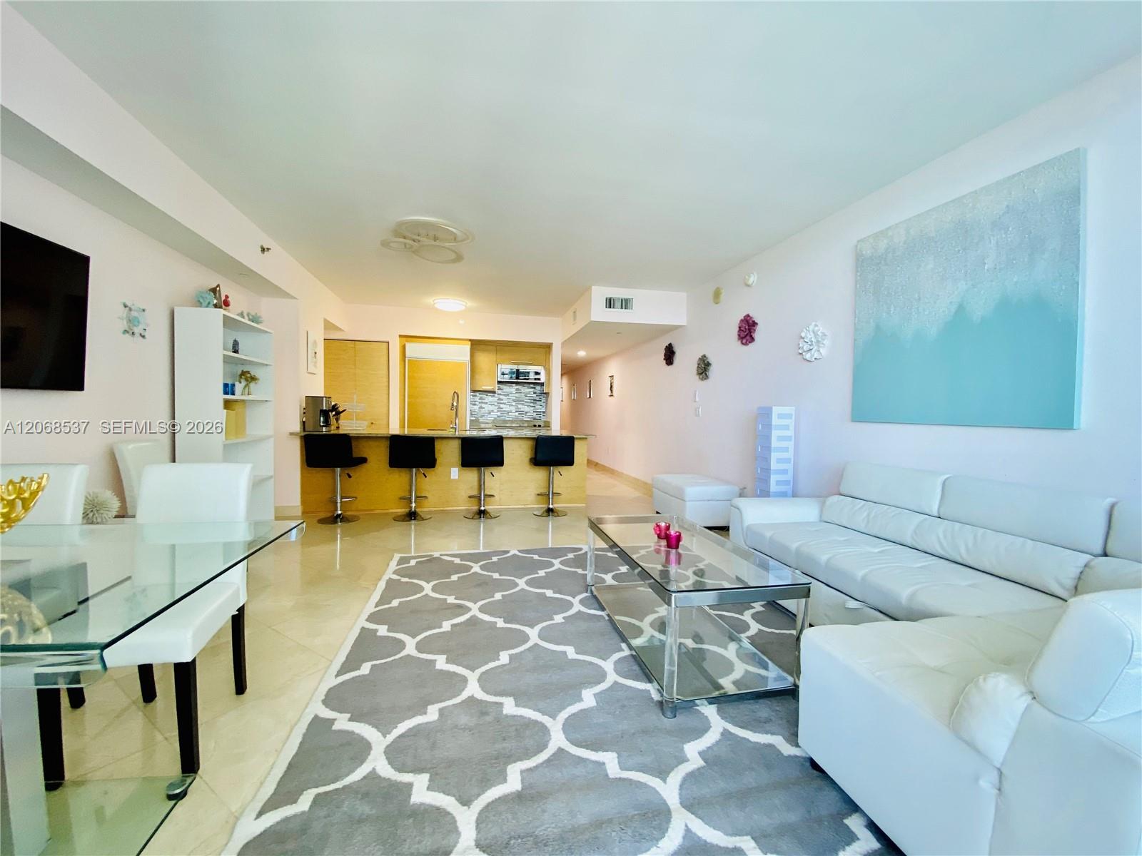 1912 1 / 1 844 sq. ft. $ 2026-08-10 0 Photo