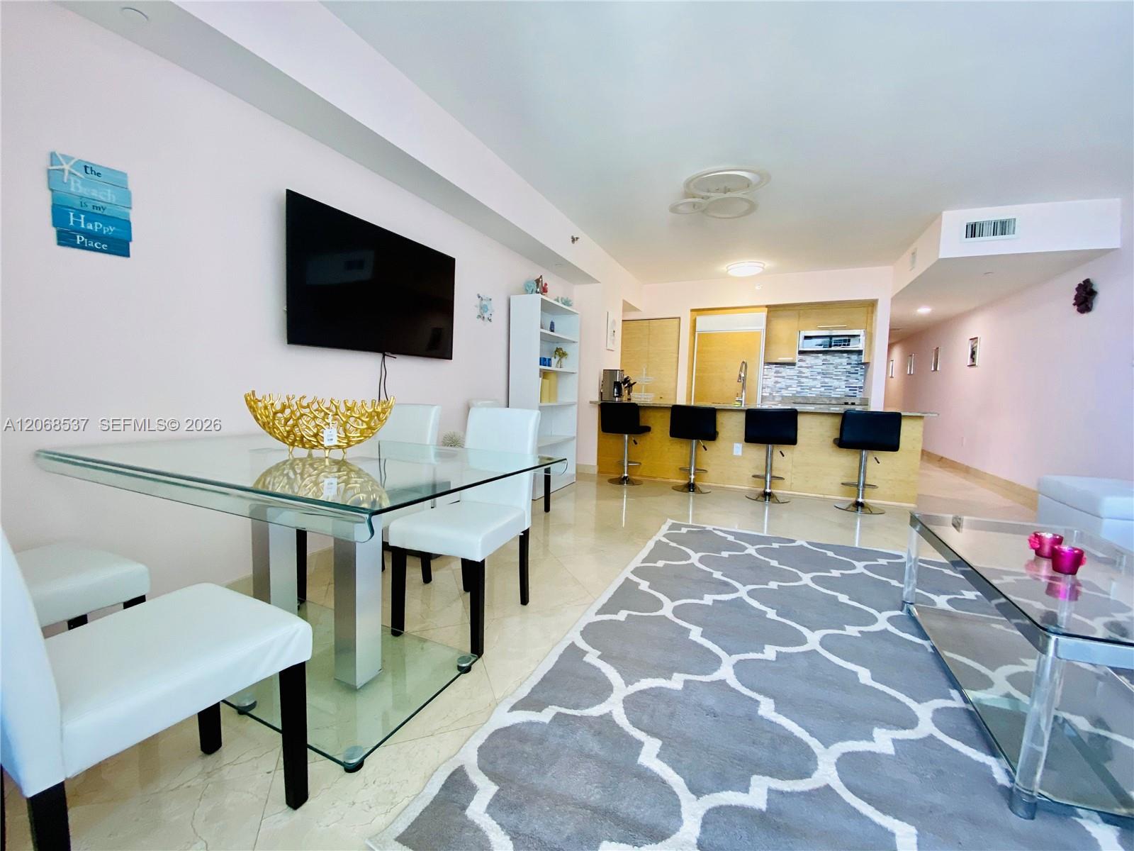 1912 1 / 1 844 sq. ft. $ 2026-08-10 0 Photo