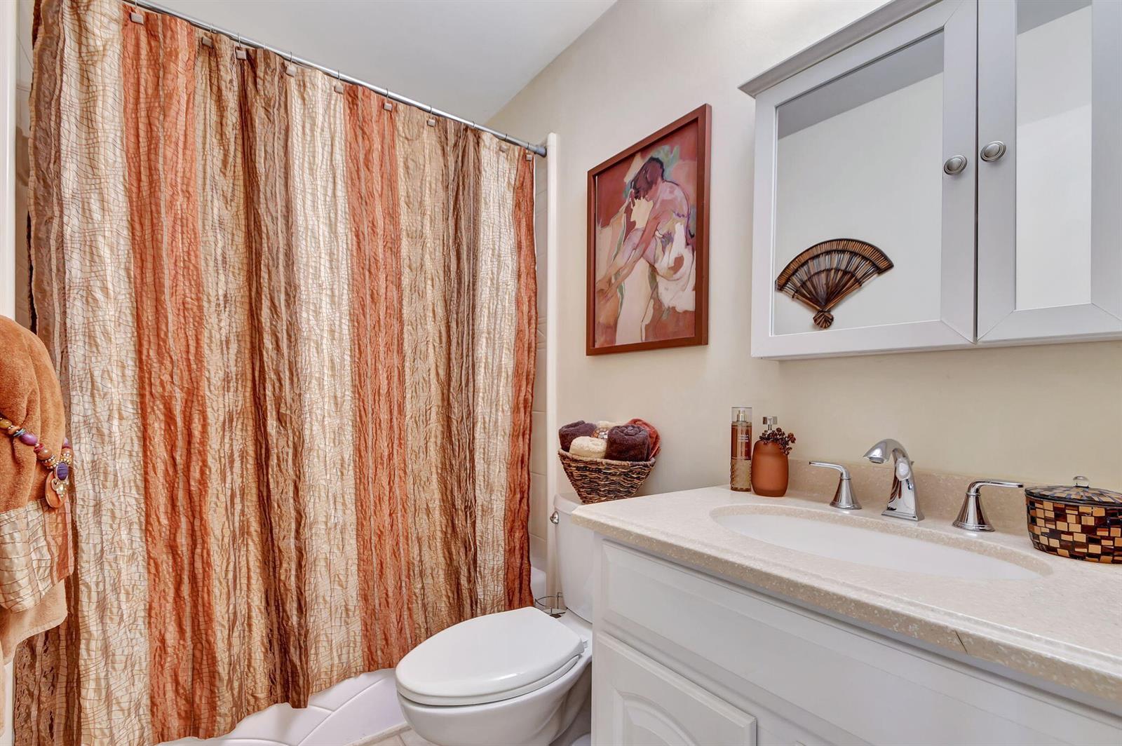 Ver detalles 2 / 2 1410 sq. ft. $ 2026-08-11 0 foto