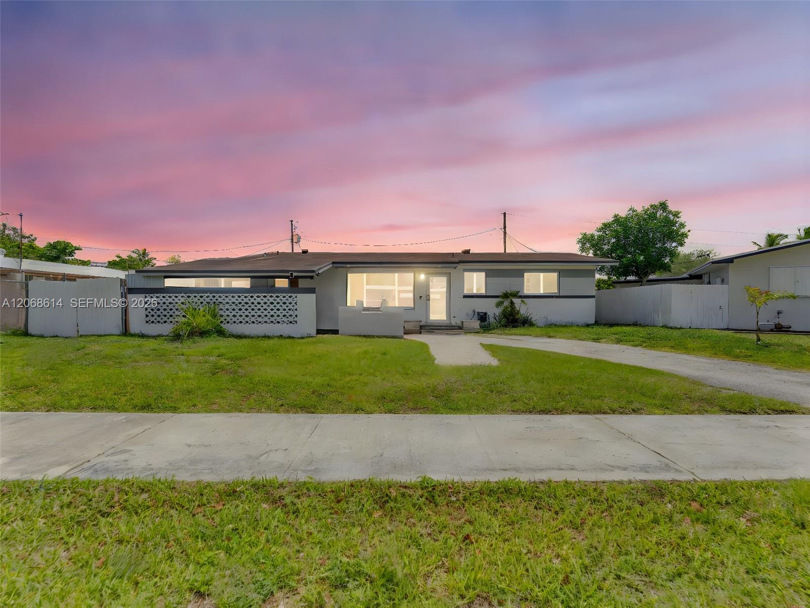 See details 19931 3 / 2 1536 sq. ft. $ 2026-08-10 0 Photo
