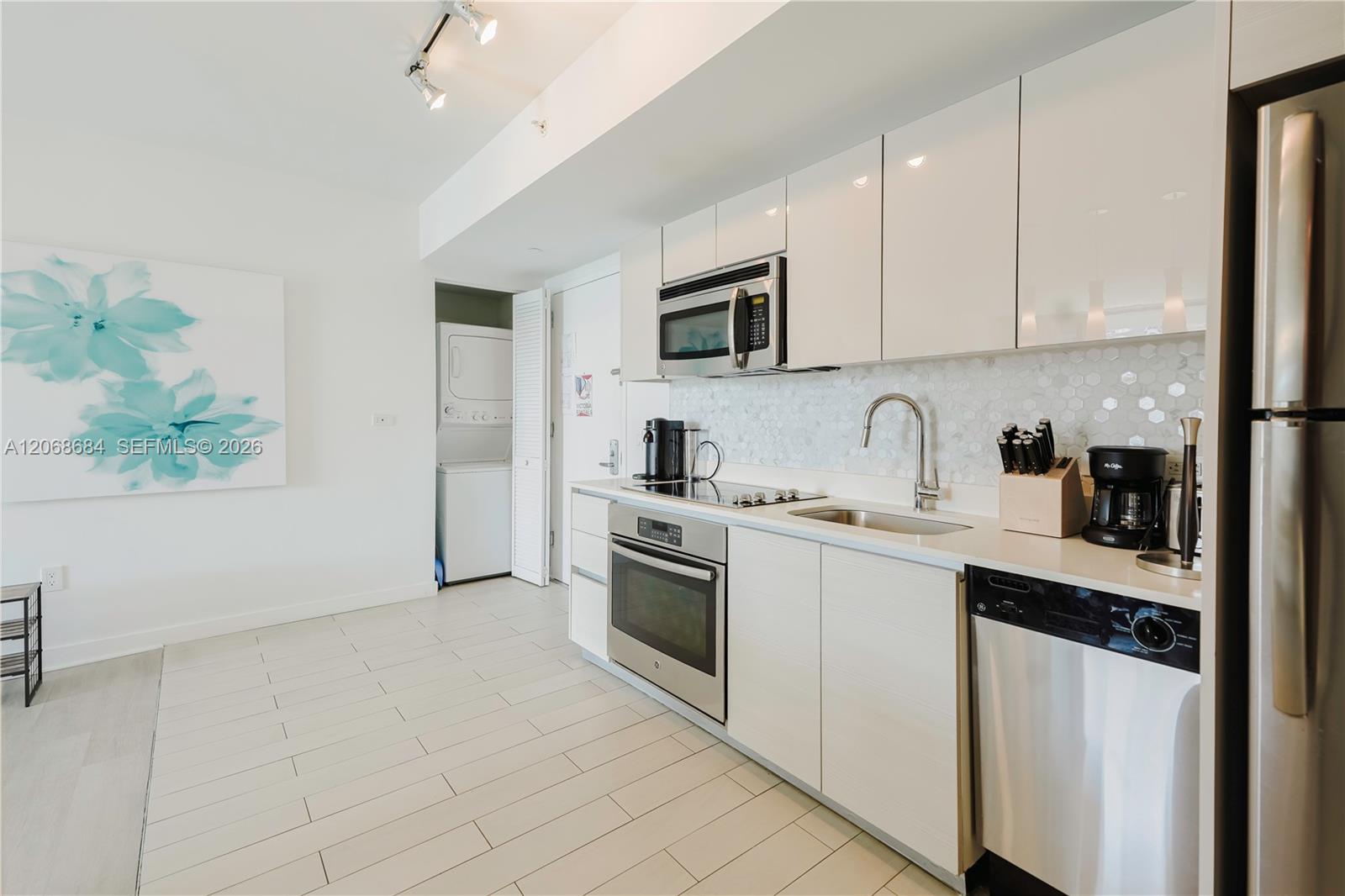 Photo of 2602 Hallandale Beach Blvd  #R707, Hallandale Beach, Florida, 33009 - 