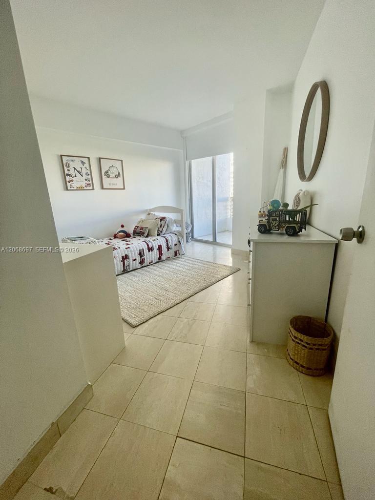 Photo of 3600 Mystic Pointe dr  #1010, Aventura, Florida, 33180 - 