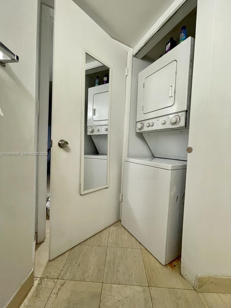 Photo of 3600 Mystic Pointe dr  #1010, Aventura, Florida, 33180 - 
