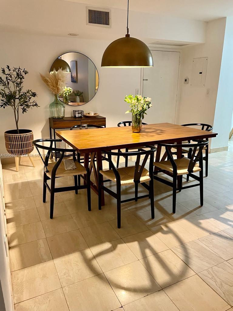 Photo of 3600 Mystic Pointe dr  #1010, Aventura, Florida, 33180 - 