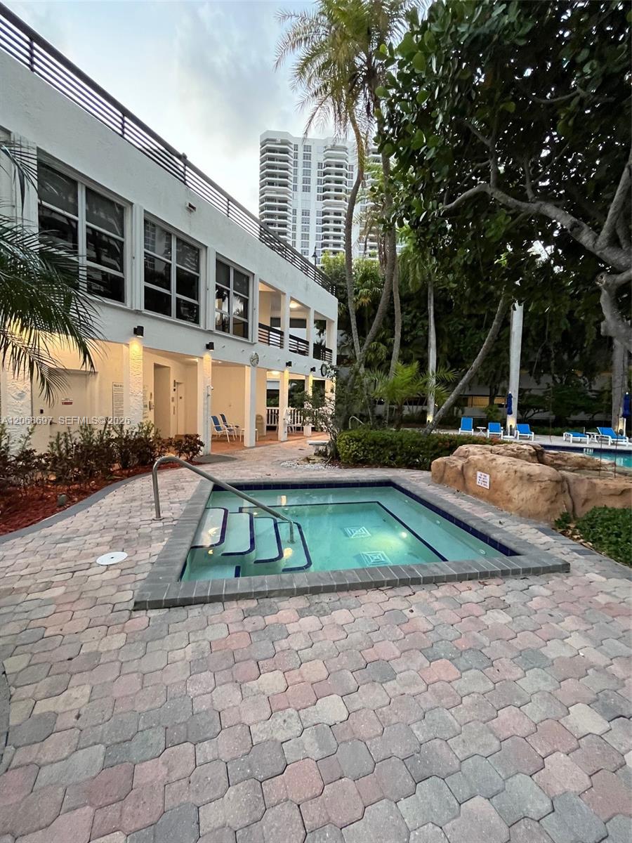 Photo of 3600 Mystic Pointe dr  #1010, Aventura, Florida, 33180 - 
