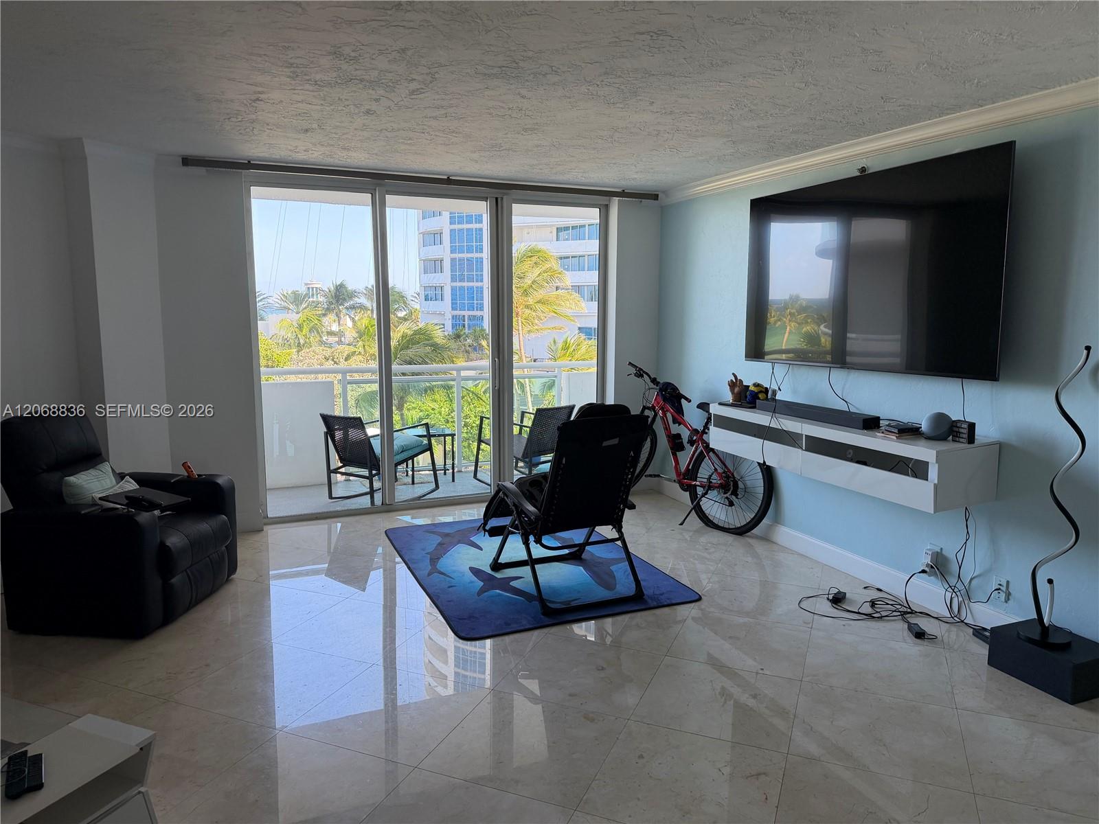Photo of 3001 Ocean Dr #421, Hollywood, Florida, 33019 -