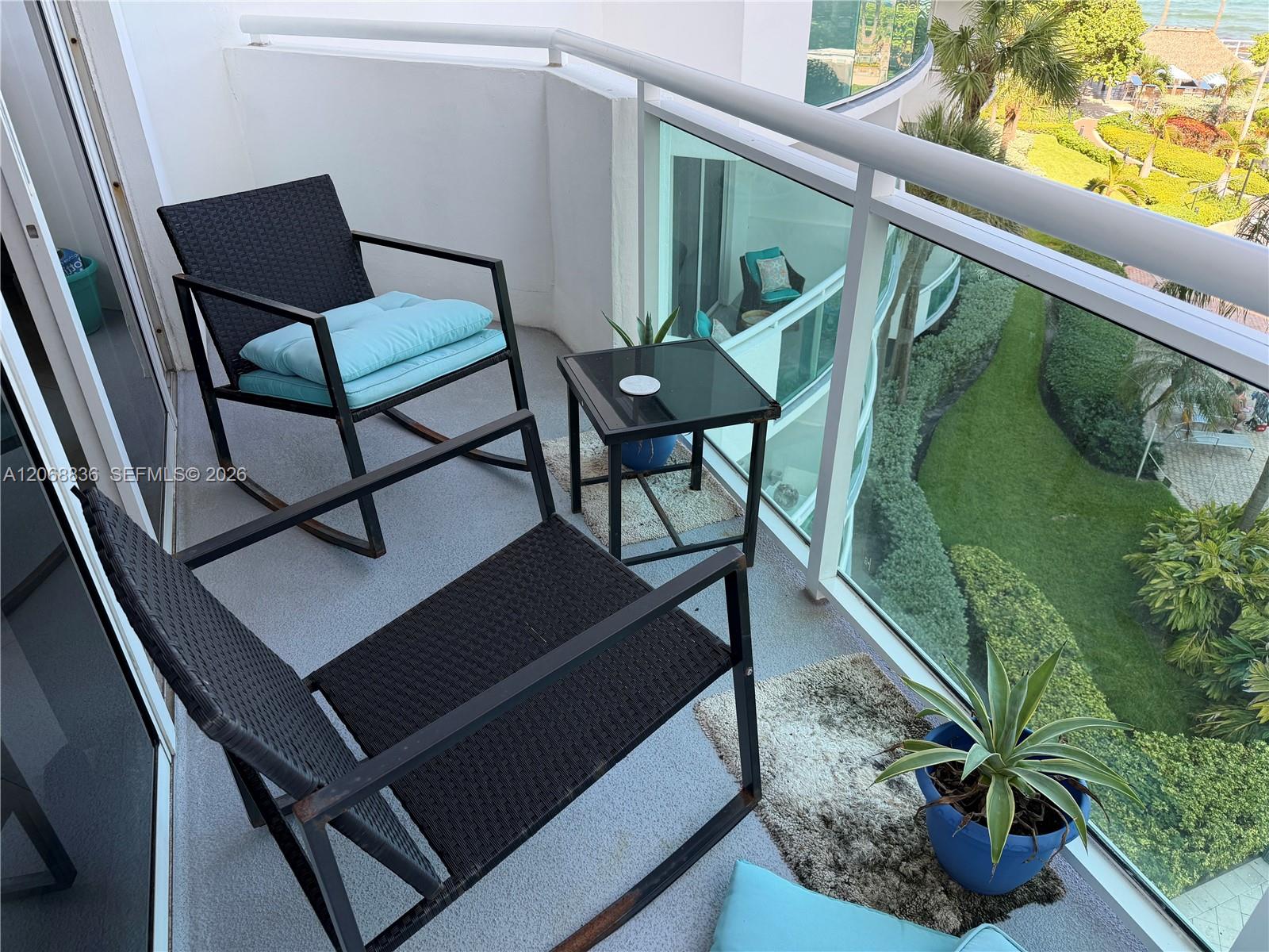 Photo of 3001 Ocean Dr #421, Hollywood, Florida, 33019 -