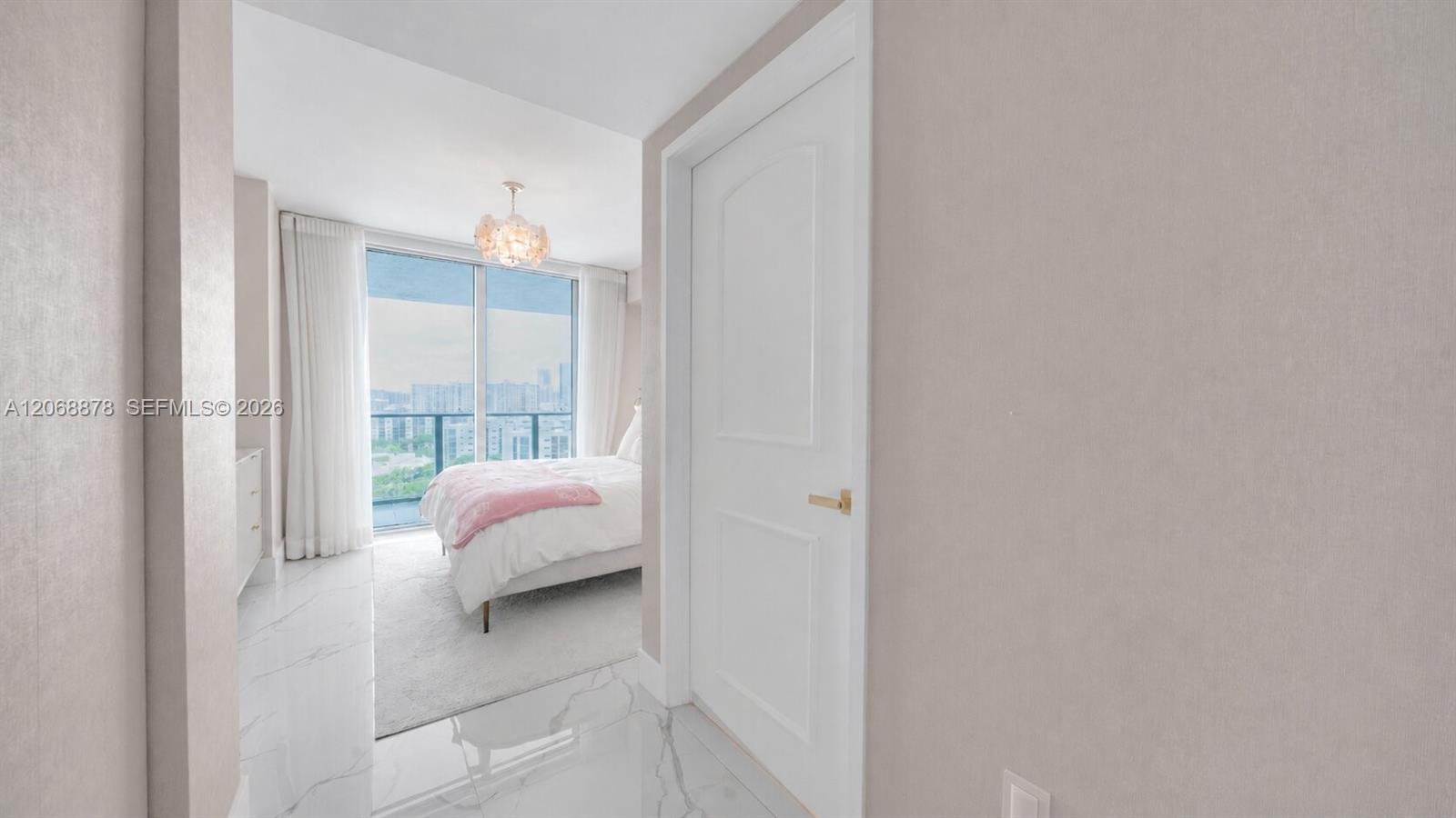 Ver detalles 5-1107 3 / 4 1892 sq. ft. $ 2026-08-19 0 foto